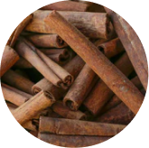 Seller ingredient illustration showing cinnamon sticks; species not established by photograph